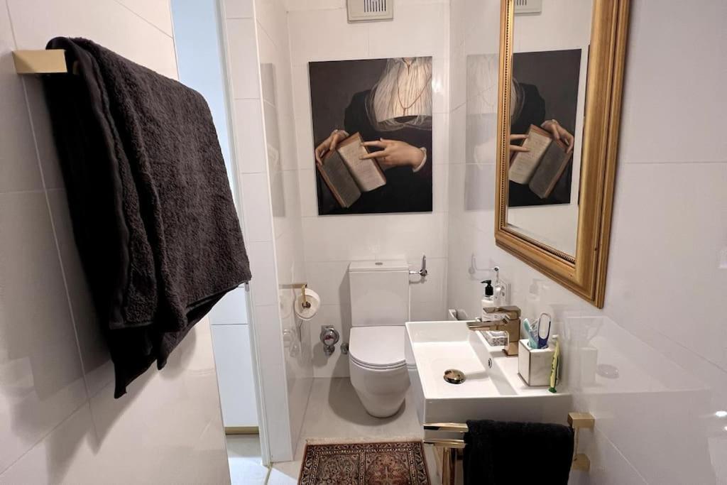 Exclusive Apartement In Historic Center Linz Bagian luar foto