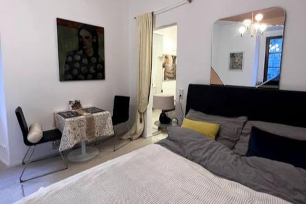 Exclusive Apartement In Historic Center Linz Bagian luar foto